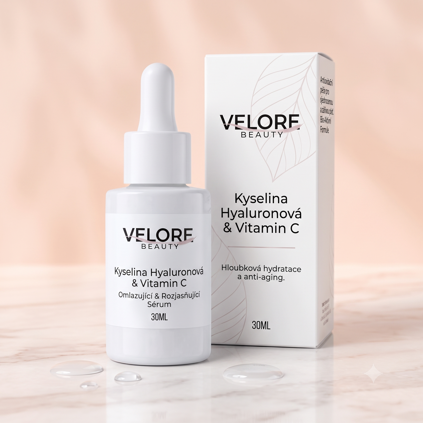 Bio omlazující pleťové sérum Velore proti vráskám s vitamínem C a kyselinou hyaluronovou v průhledné lahvičce